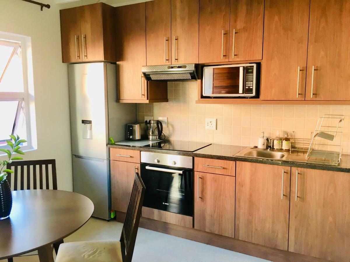 Kilkenny Cottages 2 Bedroom Unit Йоханесбург Екстериор снимка